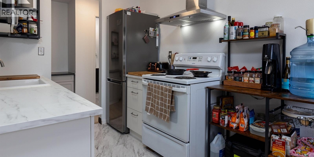 1101 2607 PEAR STREET Terrace Photo 7 1101 2607 PEAR STREET Terrace Photo 7